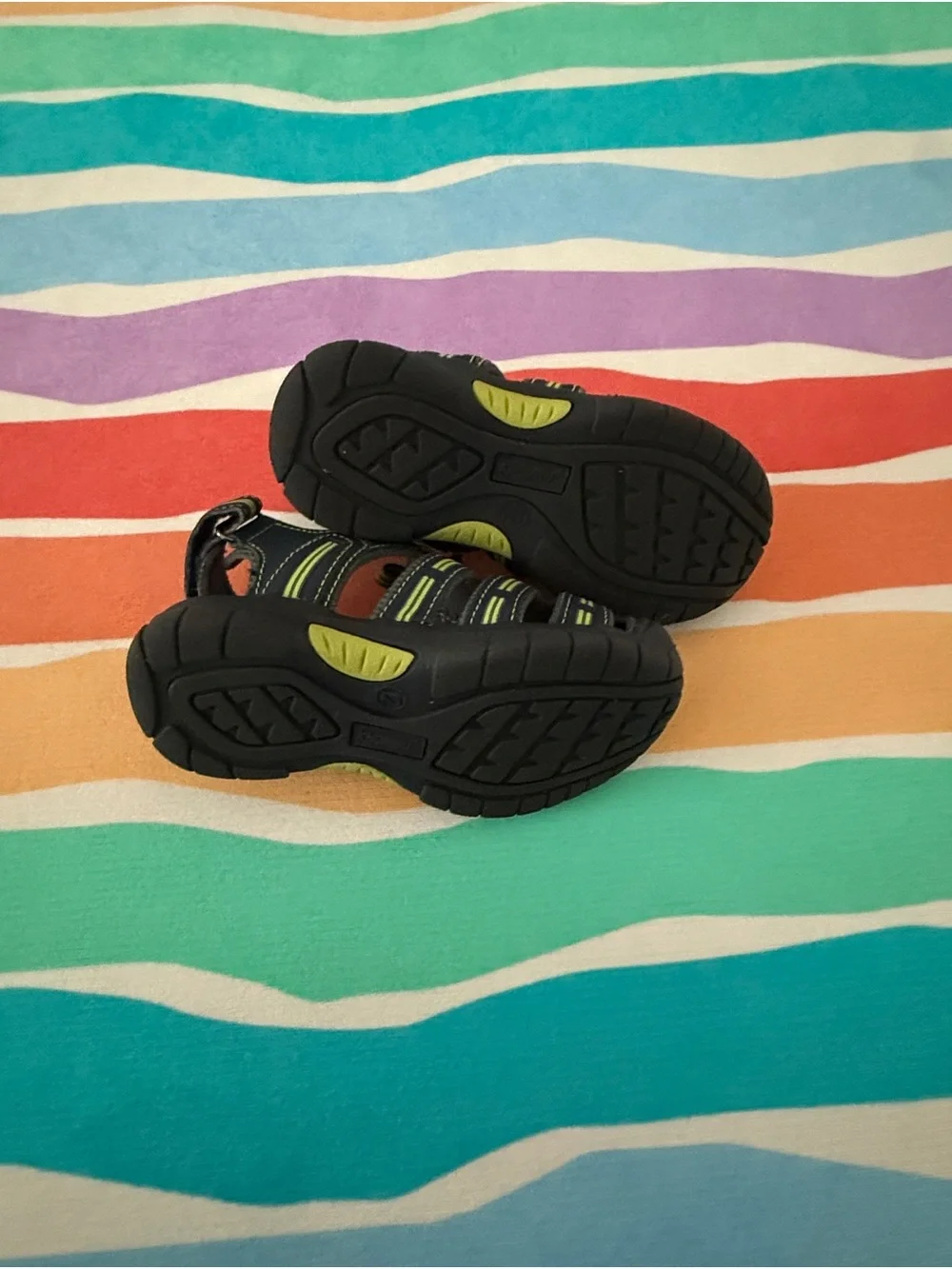 Khombu Kids Black Sandals with Yellow Trim